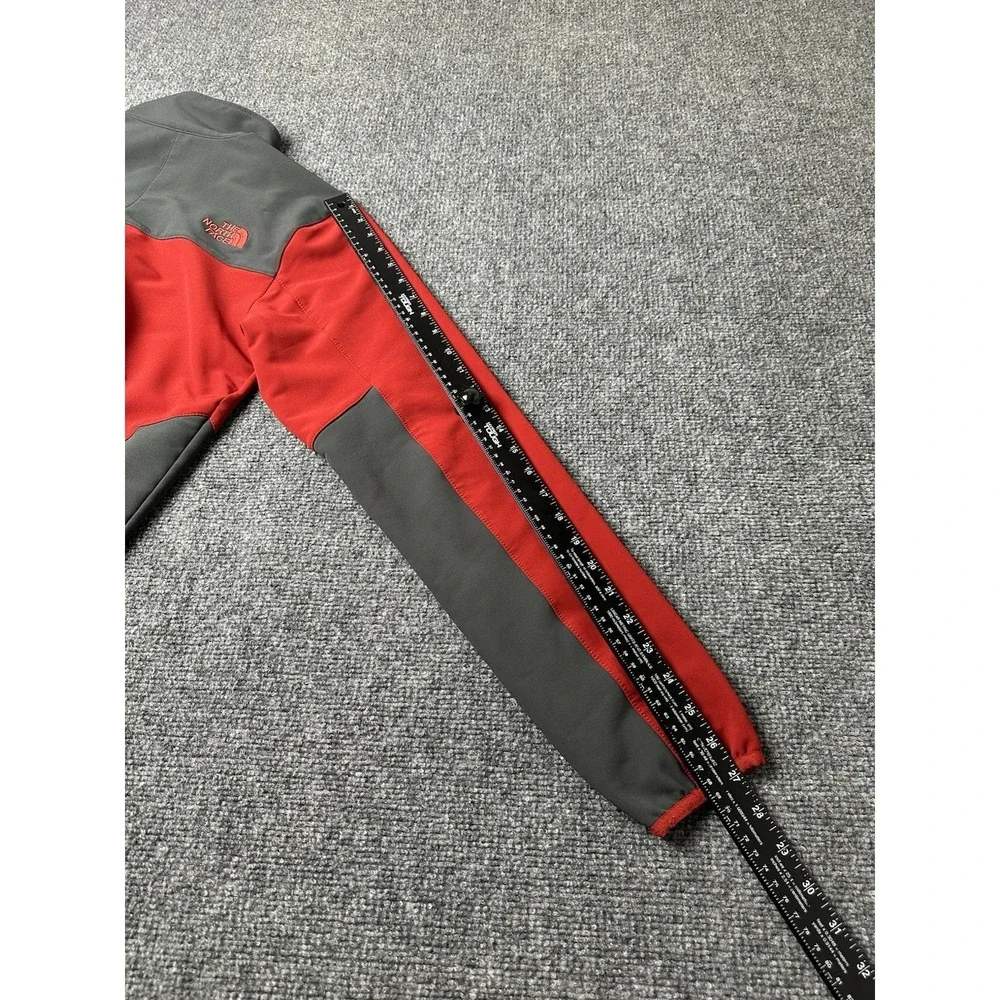 Mens The North Face WindWall Soft Shell Jacket Red Gray, Size S